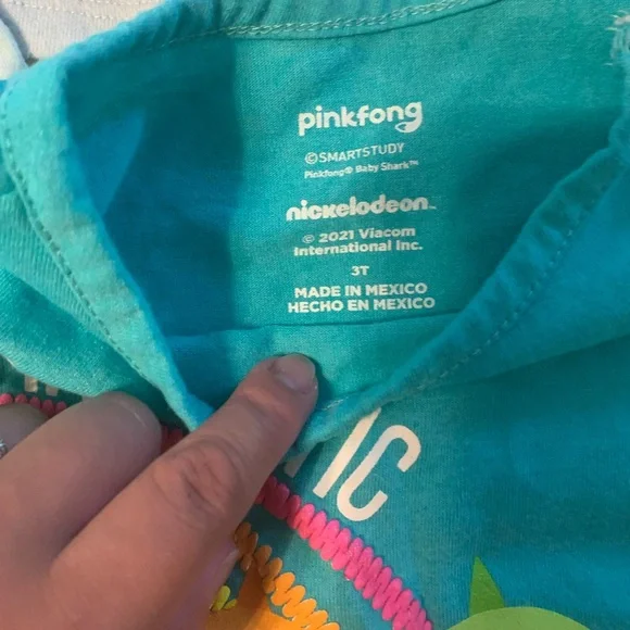 Tshirt lot - 3T Toddler Girl - Picture 3 of 15